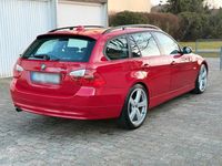 Gebraucht BMW 318 122 PS (89 kW) 2007 Rot Kombi