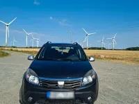 Gebraucht Dacia Sandero Stepway 84 PS (61 kW) 2011 Schwarz Kleinwagen