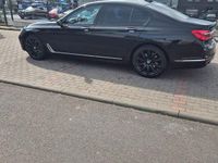 Gebraucht BMW 730 265 PS (194 kW) 2016 Schwarz Limousine