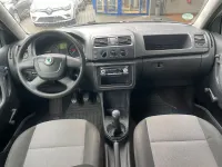 Gebraucht Skoda Fabia Classic 90 PS (66 kW) 2011 Silber Limousine