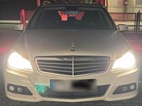 Gebraucht Mercedes C200 136 PS (100 kW) 2011 Weiß Kombi