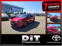 Neu Toyota Corolla 196 PS (144 kW) 2025 Karminarot Kombi