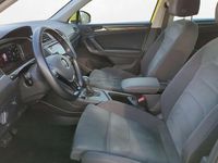 Gebraucht VW Tiguan Highline 150 PS (110 kW) 2019 Gelb SUV