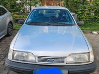 Second-hand Ford Sierra 80 CP (58 kW) 1990 Argintiu Berlinǎ