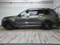 Gebraucht BMW X7 M Sport 352 PS (258 kW) 2025 (0c3d) manhatten metallic SUV