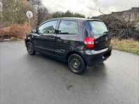 Gebraucht VW Fox Refresh 54 PS (39 kW) 2010 Schwarz Kleinwagen