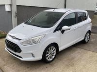 Gebraucht Ford B-MAX Titanium 125 PS (91 kW) 2016 Weiß Van / Kleinbus