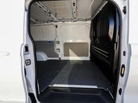 Neu VW T7 110 PS (80 kW) 2025 Weiss / clear white Van