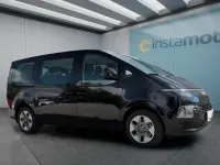 Neu Hyundai Staria 224 PS (164 kW) 2025 Schwarz Van / Kleinbus