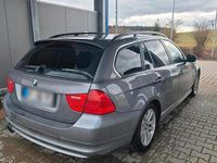 Usata BMW 325 218 CV (160 kW) 2008 Grigio Station wagon