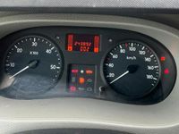 Second-hand Renault Master 116 CP (85 kW) 2005 Alb Monovolum