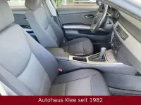 Gebraucht BMW 320 150 PS (110 kW) 2006 Titansilber Limousine