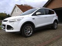Gebraucht Ford Kuga 163 PS (119 kW) 2013 Weiß SUV