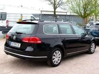Gebraucht VW Passat 140 PS (102 kW) 2013 Deep black perleffekt Kombi