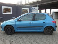 Gebraucht Peugeot 206 Style 75 PS (55 kW) 1999 Farbe blau tivoli/metalliclac Limousine
