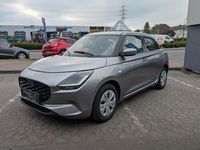 Neu Suzuki Swift 83 PS (61 kW) 2025 Silber Limousine