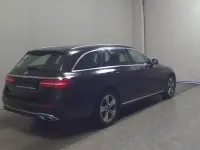 Usado Mercedes E220 Avantgarde 194 CV (142 kW) 2019 Negro Familiar