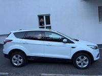 Gebraucht Ford Kuga 150 PS (110 kW) 2017 Weiß SUV