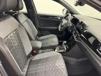 Gebraucht VW T-Roc R-line 150 PS (110 kW) 2025 Grau SUV
