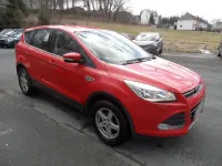 Gebraucht Ford Kuga Trend 150 PS (110 kW) 2015 Rot SUV