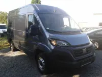 Gebraucht Fiat Ducato 140 PS (102 kW) 2024 Grau Van