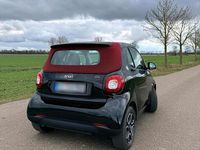 Gebraucht Smart ForTwo Cabrio 90 PS (66 kW) 2019 Schwarz Cabrio