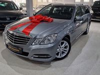 Gebraucht Mercedes E250 204 PS (150 kW) 2011 Silber Kombi
