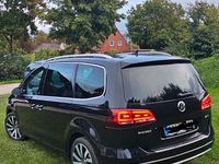 Gebraucht VW Sharan 184 PS (135 kW) 2017 Schwarz Van / Kleinbus