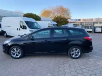 Gebraucht Ford Focus 101 PS (74 kW) 2014 Schwarz Kombi
