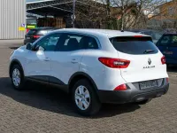 Gebraucht Renault Kadjar Life 131 PS (96 kW) 2016 Weiß SUV