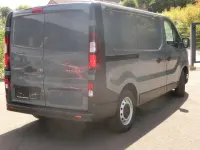 Gebraucht Renault Trafic Komfort 110 PS (80 kW) 2023 Asphalt  grau  uni Van / Kleinbus