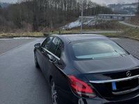 Gebraucht Mercedes C180 116 PS (85 kW) 2016 Schwarz Limousine