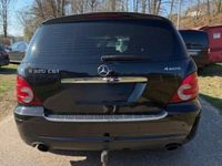 Gebraucht Mercedes R320 224 PS (164 kW) 2007 Schwarz Van / Kleinbus