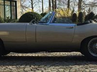Gebraucht Jaguar E-Type 269 PS (197 kW) 1967 Gold Cabrio