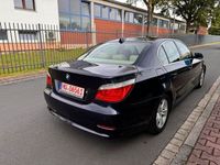 Gebraucht BMW 525 Performance 197 PS (144 kW) 2008 Blau Limousine