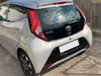 Gebraucht Toyota Aygo X-clusiv 72 PS (52 kW) 2019 Grau Kleinwagen