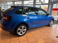 Gebraucht Skoda Rapid Clever 125 PS (91 kW) 2017 Blau Limousine