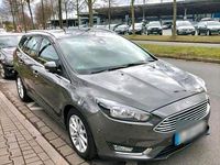 Usata Ford Focus 120 CV (88 kW) 2018 Grigio Station wagon