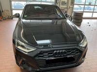 Gebraucht Audi A4 S-Line 204 PS (150 kW) 2022 Mythosschwarz Kombi