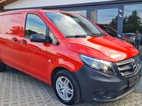 Gebraucht Mercedes Vito 114 PS (83 kW) 2019 Rot Van