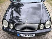 Gebraucht Mercedes CLK320 Elegance 218 PS (160 kW) 2002 Cabrio