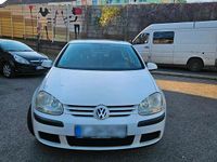 Gebraucht VW Golf V 102 PS (75 kW) 2005 Weiß Kleinwagen