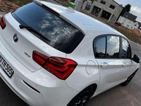 Gebraucht BMW 118 Advantage 136 PS (100 kW) 2017 Weiß Kleinwagen
