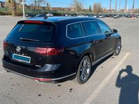 Gebraucht VW Passat Elegance 190 PS (139 kW) 2019 Schwarz Kombi
