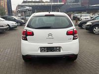 Gebraucht Citroën C3 Attraction 68 PS (50 kW) 2015 Weiß Kleinwagen
