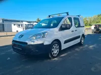 Gebraucht Peugeot Partner 90 PS (66 kW) 2012 Weiß Van / Kleinbus