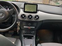 Gebraucht Mercedes B220 Urban 177 PS (130 kW) 2016 Blau Van / Kleinbus