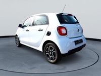 Używany Smart ForFour 90 KM (66 kW) 2019 Biały Hatchback