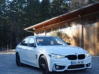 Gebraucht BMW 320 M Performance 190 PS (139 kW) 2017 Weiß Limousine