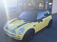 Second-hand Mini Cooper 116 CP (85 kW) 2003 Galben Hatchback